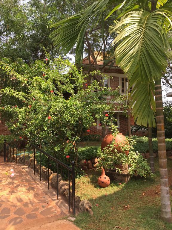 Inn Pondiville Forest Retreat Pondicherry Exterior foto