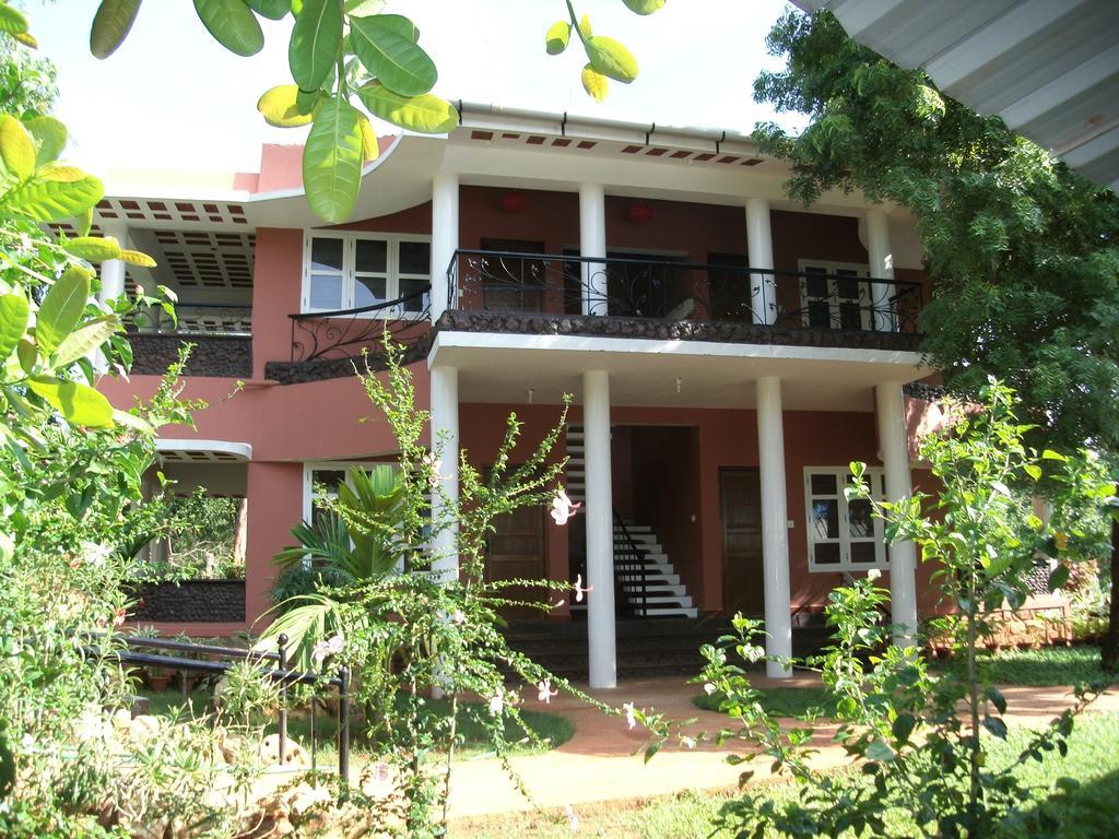 Inn Pondiville Forest Retreat Pondicherry Exterior foto